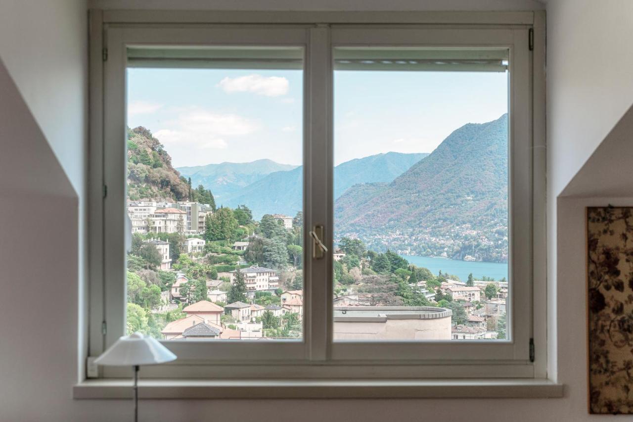 I D'A Charming Penthouse - Lake View- Como- House-130 Mt-2 Double Bedrooms And 2 Double Bathrooms A Spacious Living Room-Full Equipped Kitchen-Private Garden And Terrace-Private Covered Parking Exterior photo